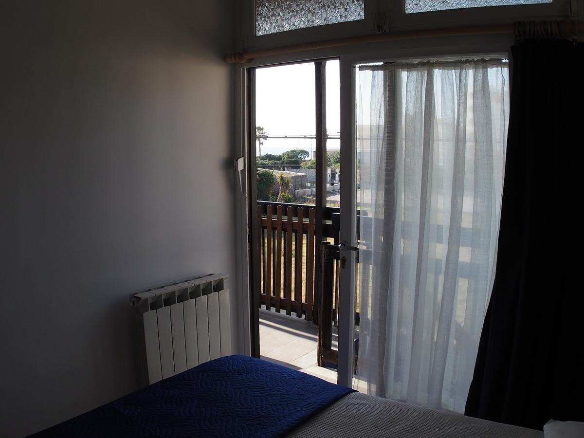 Casa Vacanze Bungalow I Girasoli Ventimiglia Esterno foto