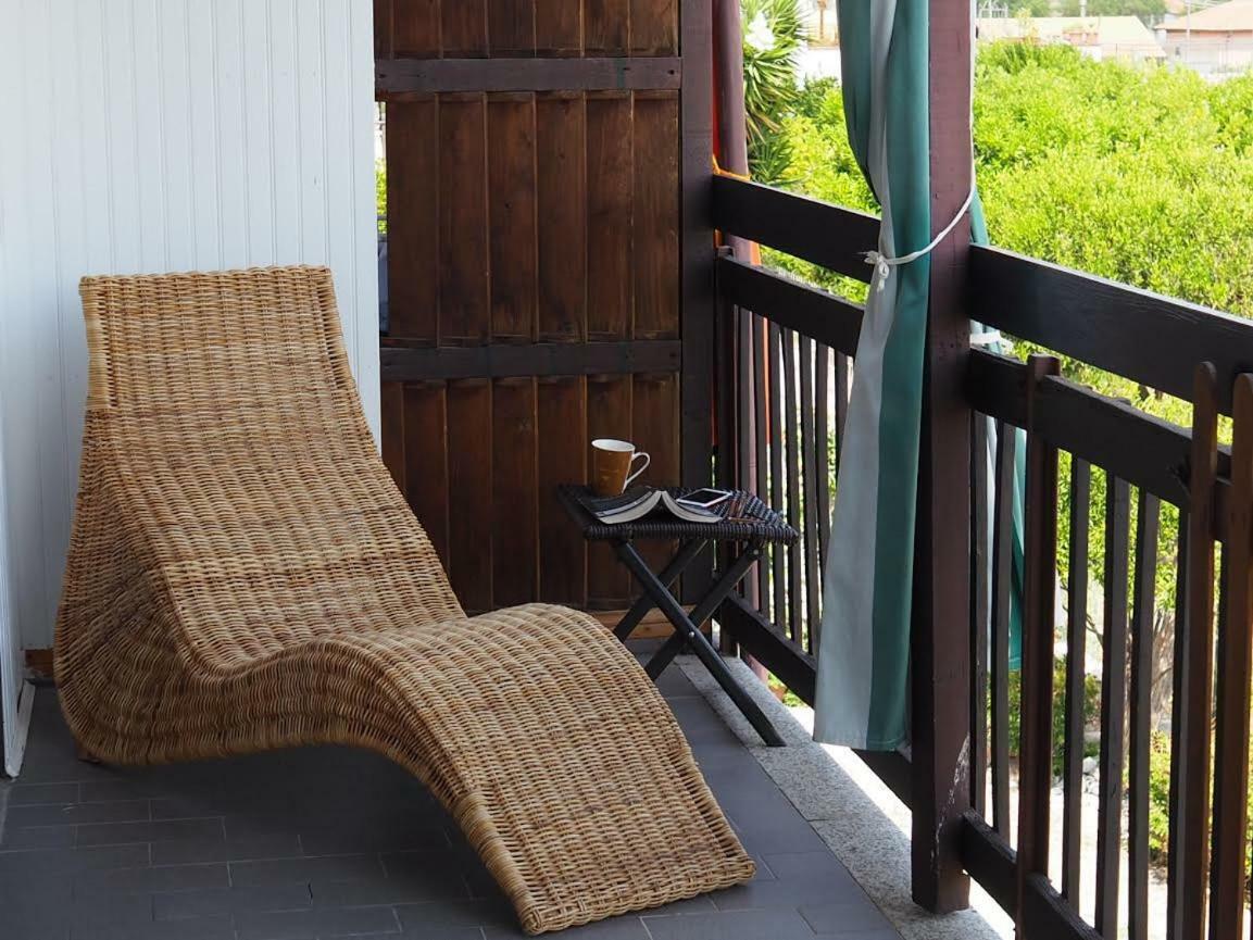 Casa Vacanze Bungalow I Girasoli Ventimiglia Esterno foto