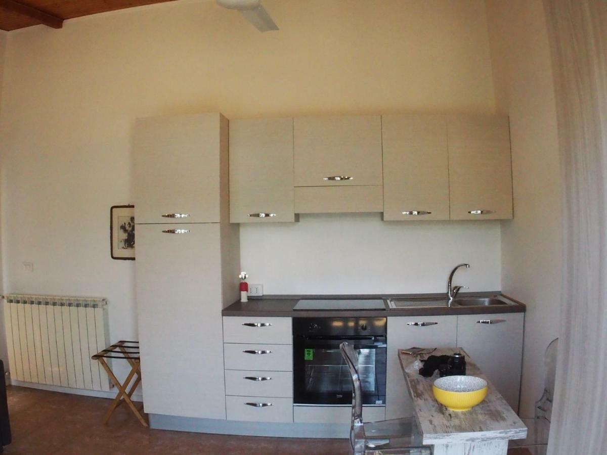 Casa Vacanze Bungalow I Girasoli Ventimiglia Esterno foto